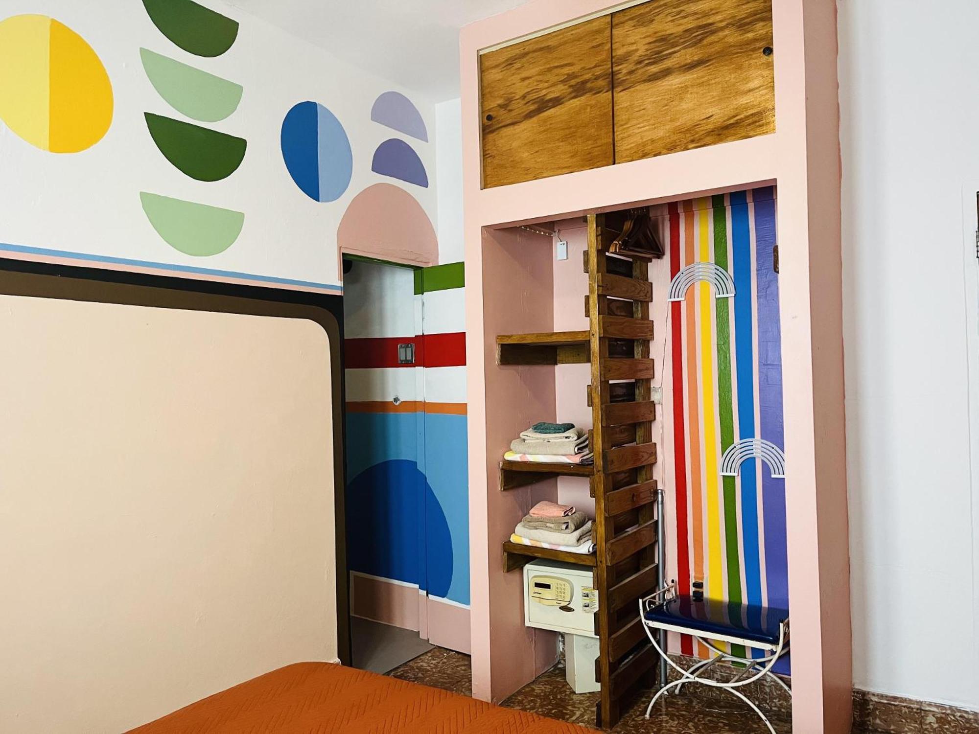 Lower Price, Style, Discount In San Juan,pr, Beach, Free Bikes (adults Only) Apartamento