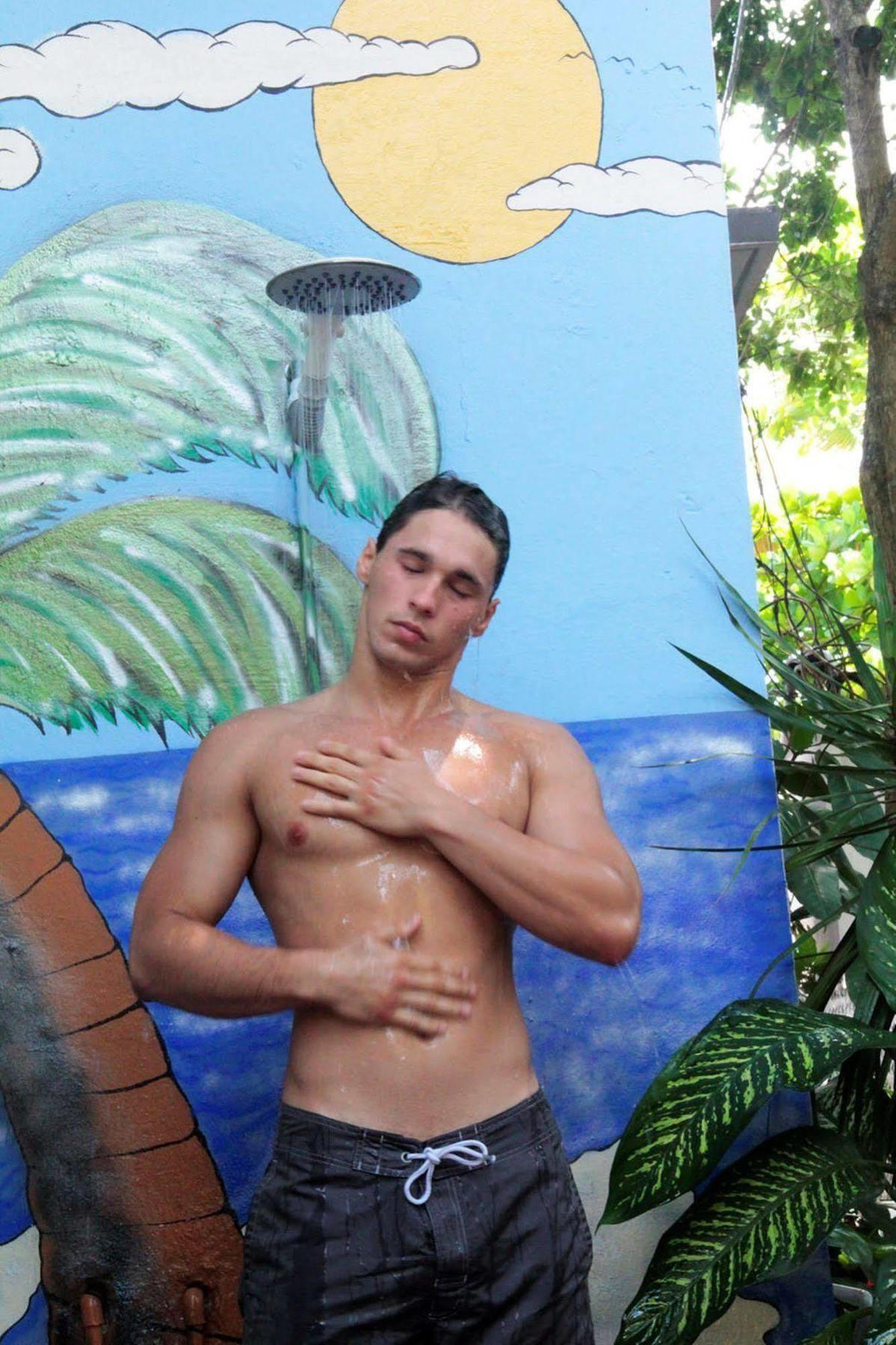 Lower Price, Style, Discount In San Juan,pr, Beach, Free Bikes (adults Only) Apartamento *
